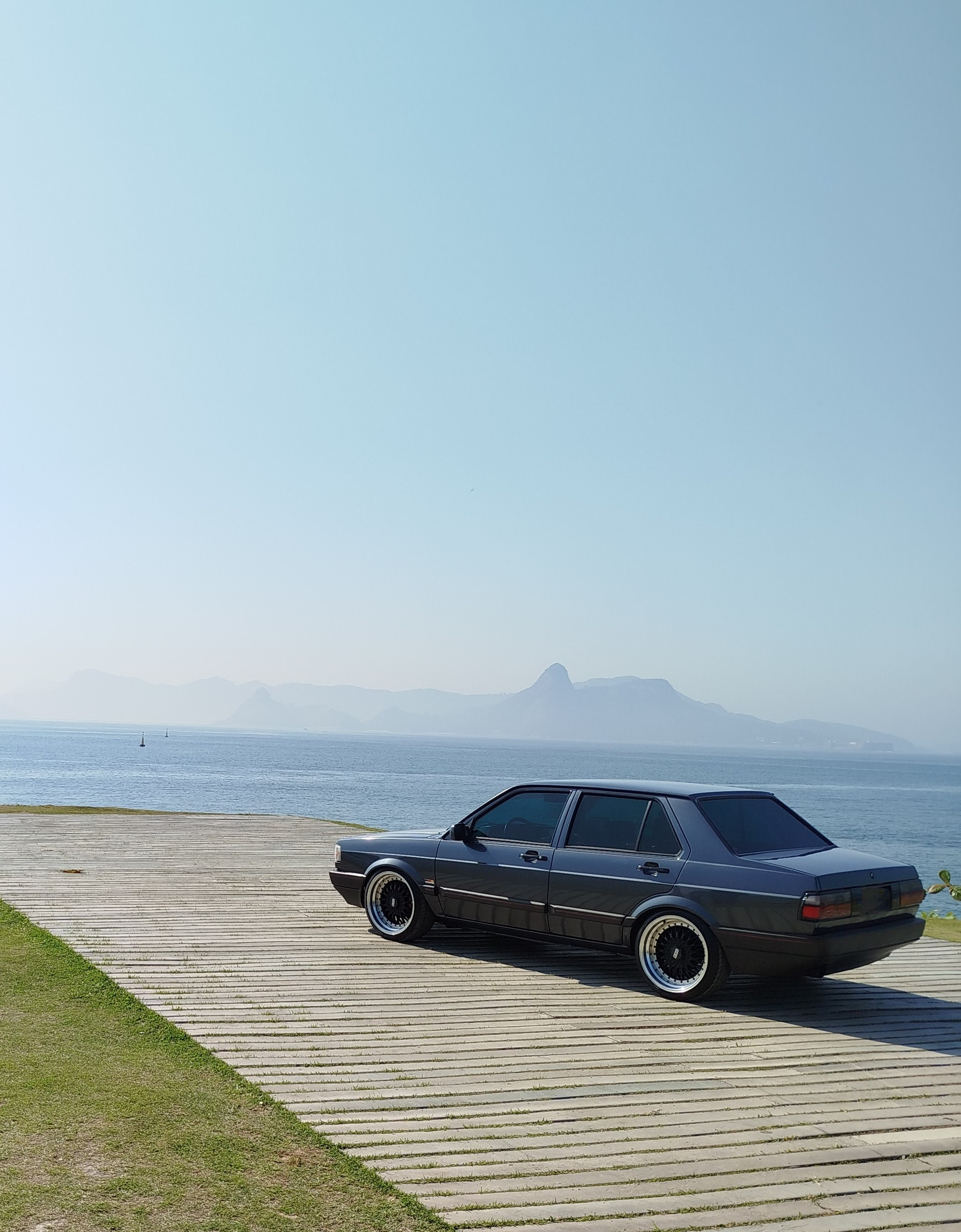 Voyage GL 1.9 4 portas tudo que da!!!